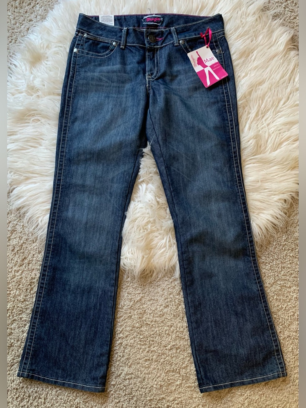 NWT Wrangler Mae Low Rise Bootcut Jeans Blue Size 9/10 x 32